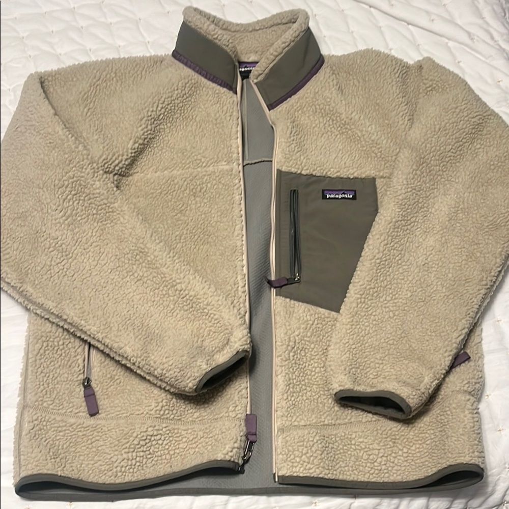 Patagonia Tan Fleece Jacket with Purple Trim
